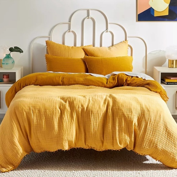 Anthropologie Bedding Anthropologie Reversible Airy Gauze Duvet